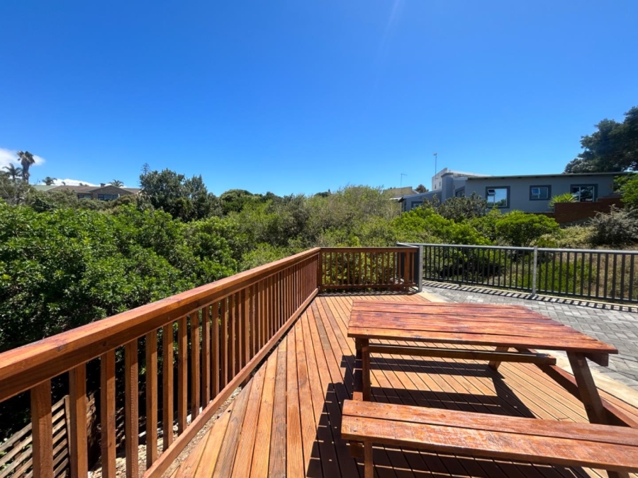 4 Bedroom Property for Sale in Noorsekloof Eastern Cape
